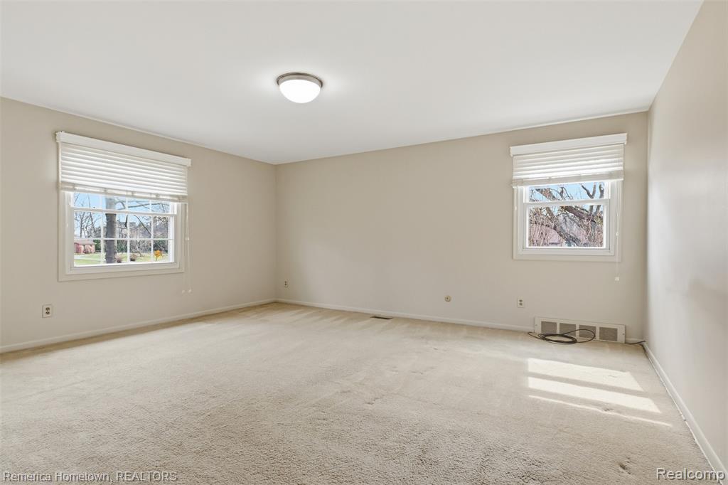 12811 Glenview Drive, Plymouth, MI 48170 — Photo 26