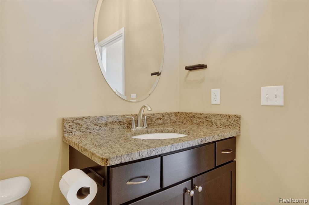 4241 Tonawanda Avenue, Royal Oak, MI 48073 — Photo 26