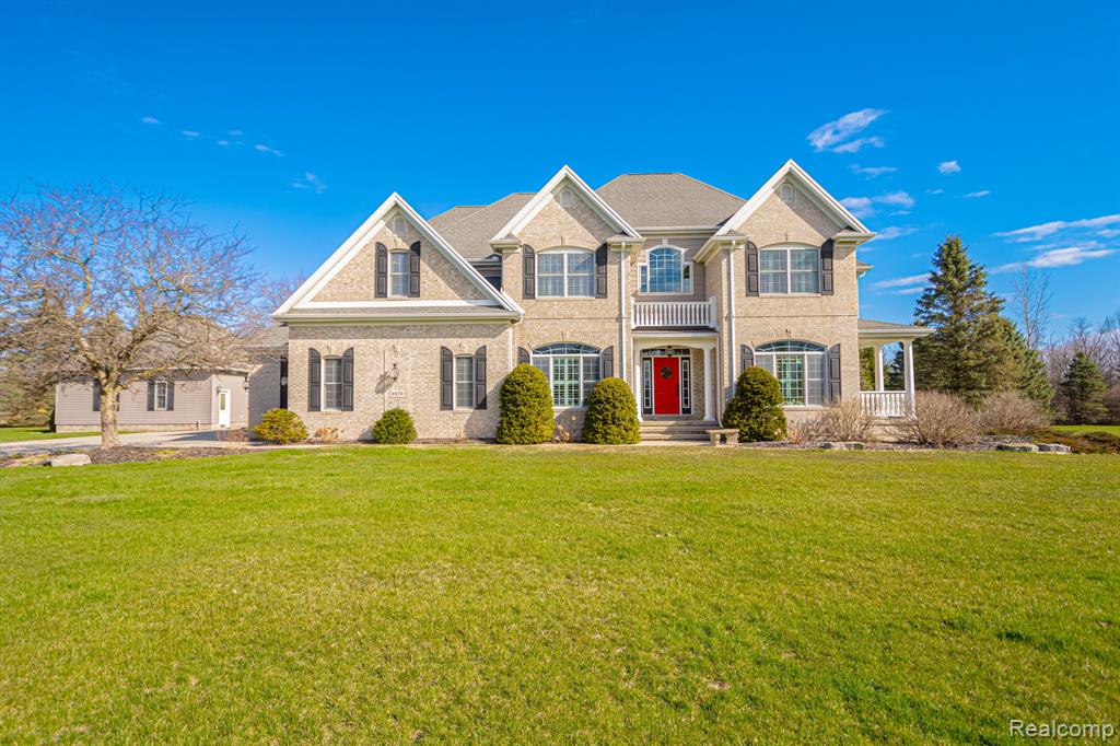 4670 HARVEST Row, MI 48049 — front exterior