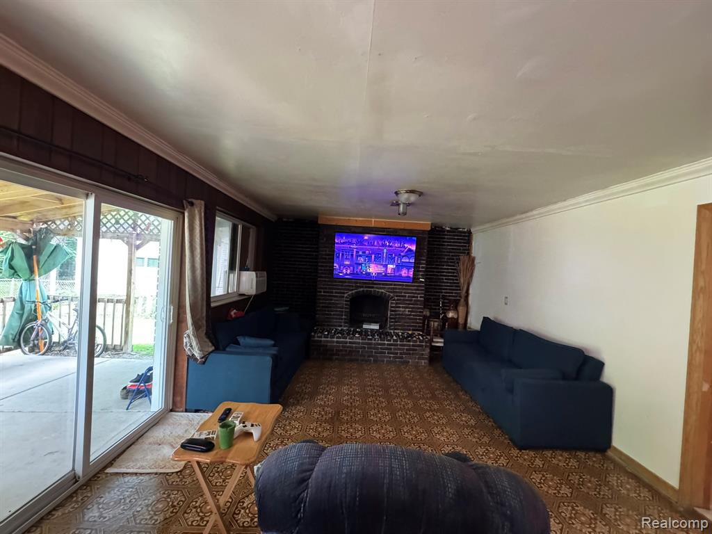 4640 Jackson Street, Dearborn Heights, MI 48125 — Photo 8