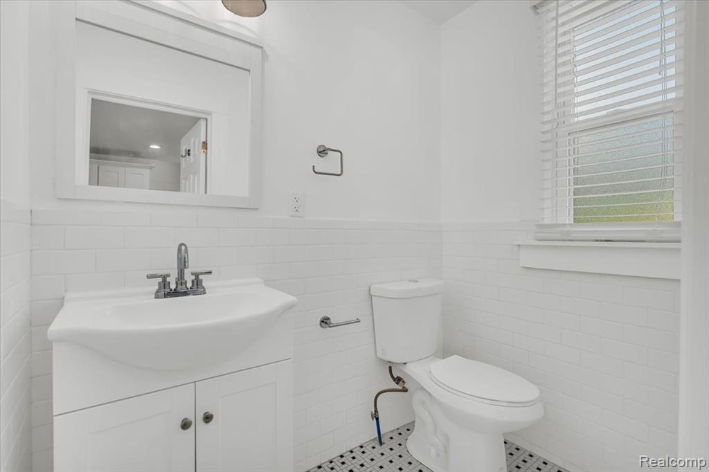 2509 Beals Street, Detroit, MI 48214 — Photo 21