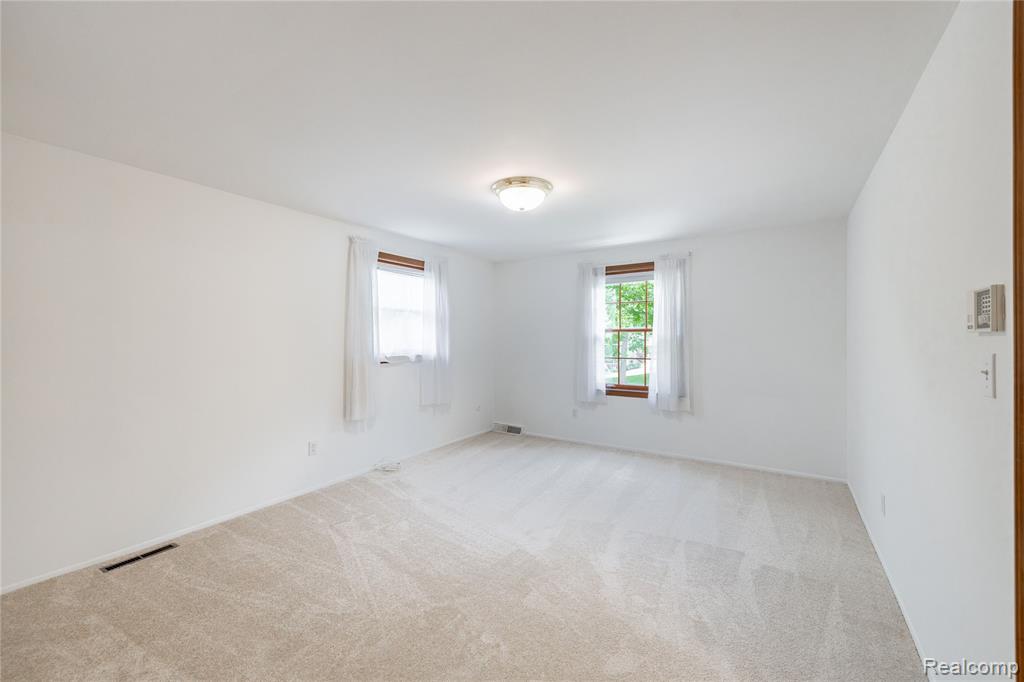 7611 Ferry Road, Grosse Ile, MI 48138 — Photo 33