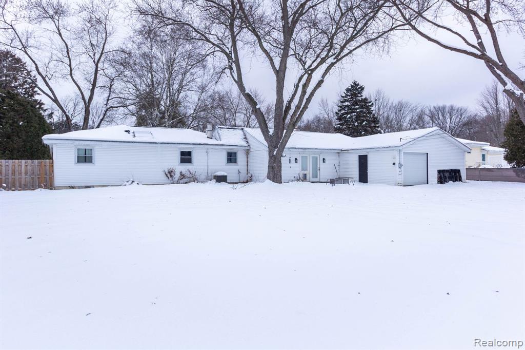 5194 Heath Avenue, Clarkston, MI — Photo 25
