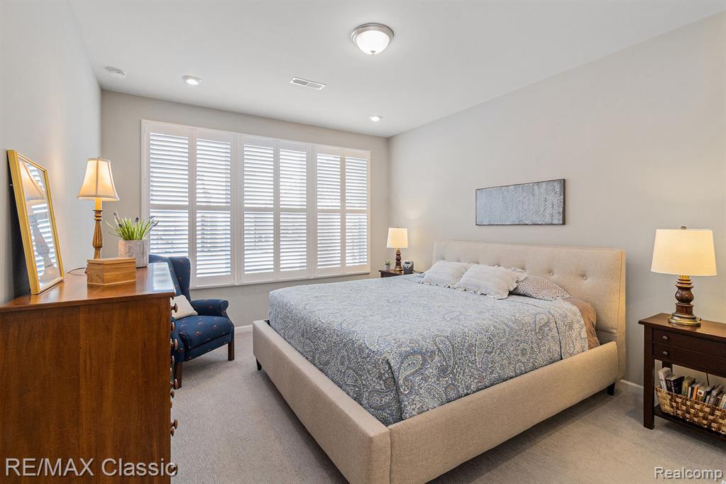 48738 Rockview Road, Novi, MI — Photo 15
