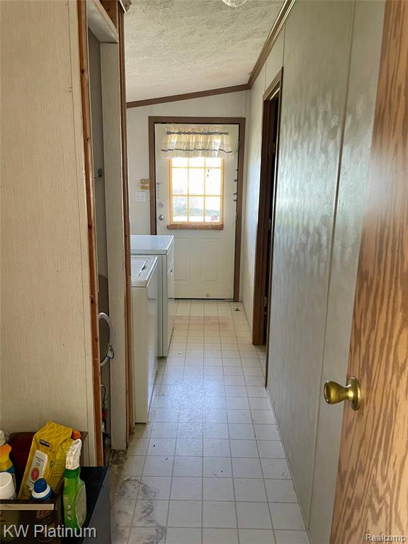 9691 Stoneypointe Drive, MI — Photo 29