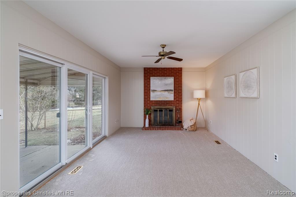 6158 Courtland Drive, Canton, MI 48187 — Photo 13
