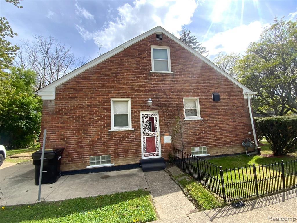 9116 Patton Street, Detroit, MI 48228 — Photo 5