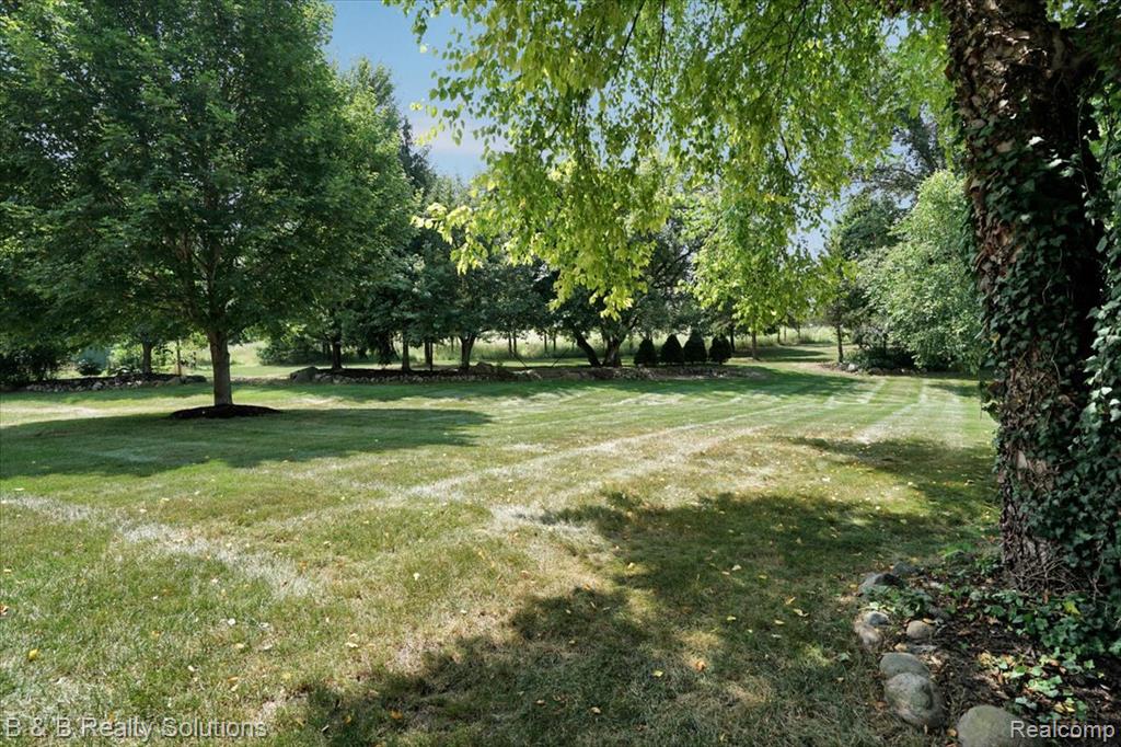 111 Amy Lynn Court, Metamora, MI 48455 — Photo 56