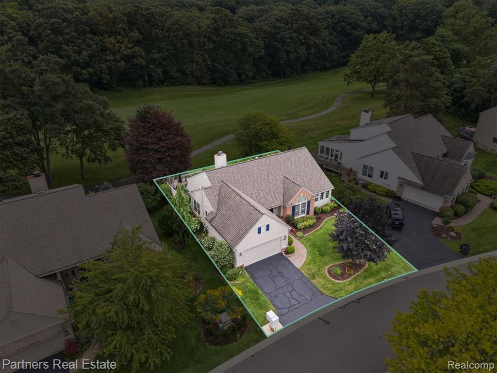 4757 Roundtree Drive, Brighton, MI 48116 — Photo 69