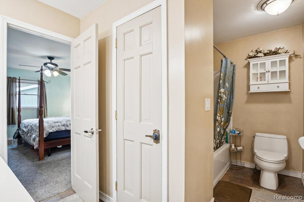 9940 MARTZ Road, Ypsilanti, MI 48197 — Photo 25