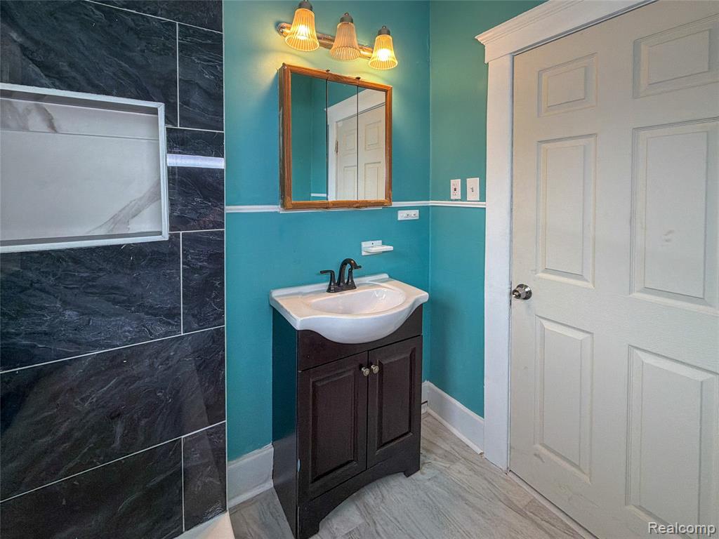 4656 Vancouver Street, Detroit, MI 48204 — Photo 7