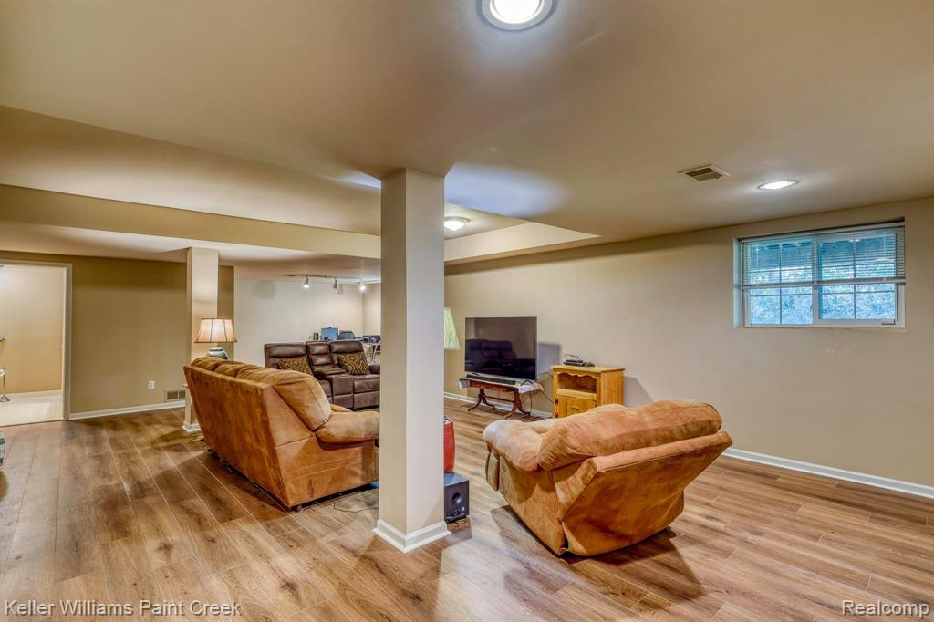6454 HERON PARK Way, Clarkston, MI — Photo 39