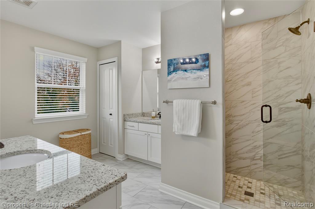 9024 Elmhurst Avenue, Plymouth, MI 48170 — Photo 39