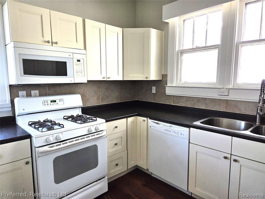 116 Walnut Street, River Rouge, MI 48218 — Photo 7