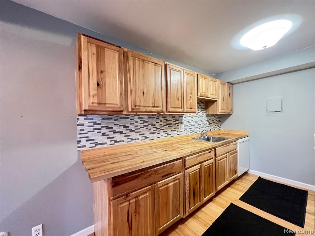 2152 PAULINE Boulevard, Ann Arbor, MI 48103 — Photo 10