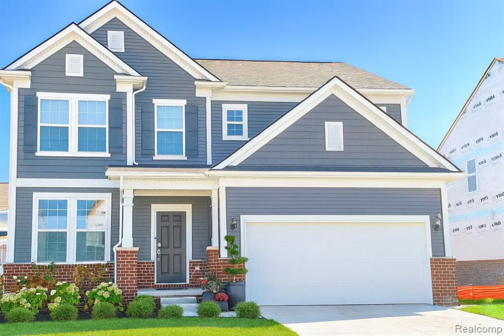 631 Gretchen Lane, Saline, MI 48176 — front exterior