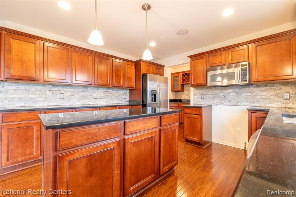 7653 Wood Brook Road, Ann Arbor, MI 48103 — Photo 26