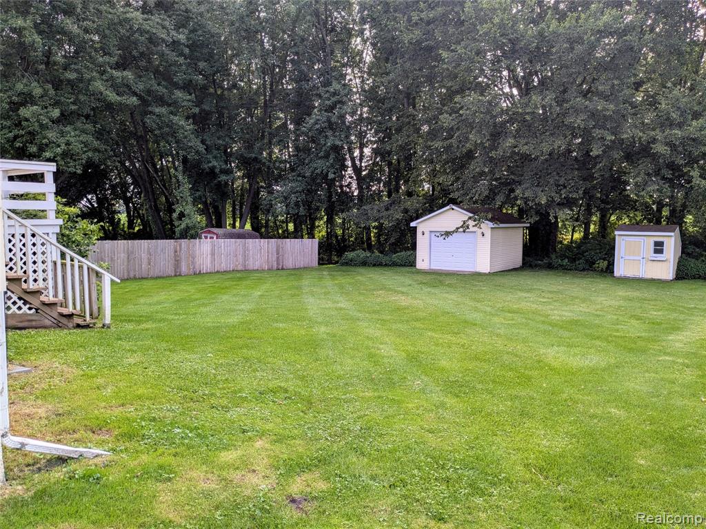 270 W Winds Drive, Almont, MI 48003 — Photo 9