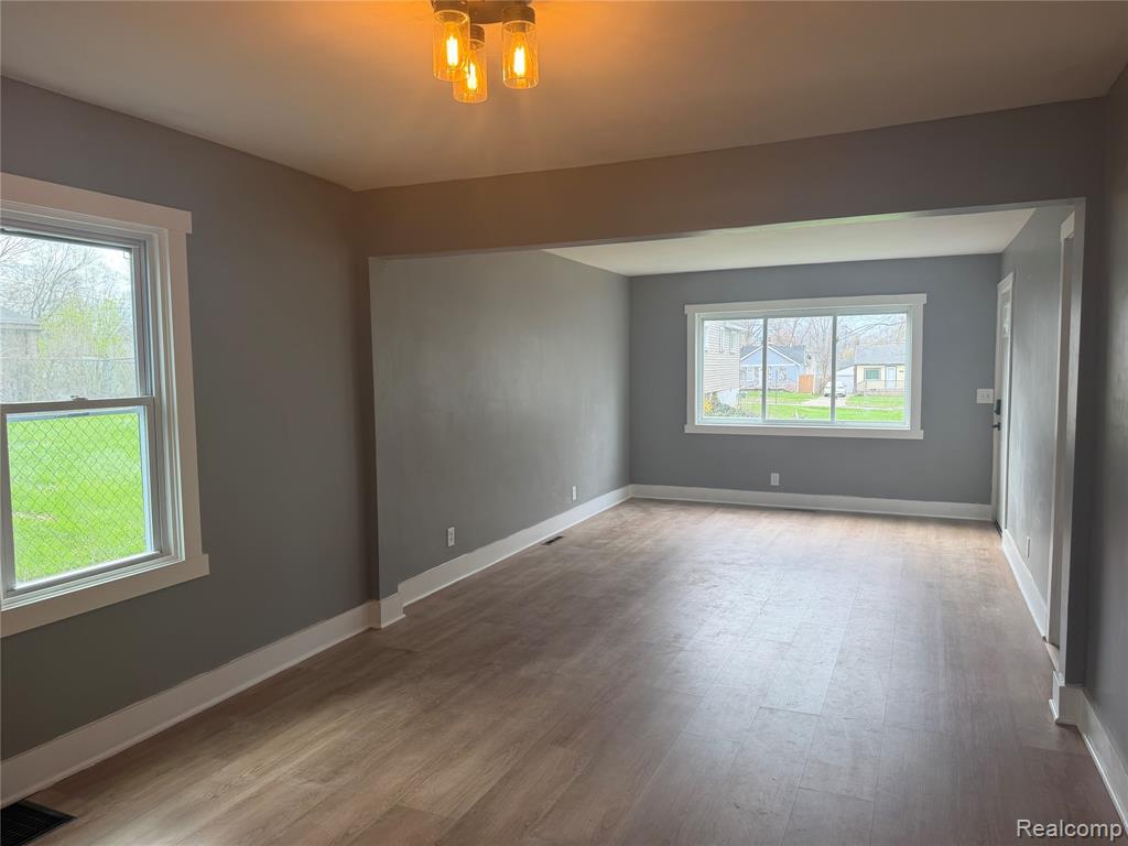 106 W Cornell Avenue, Pontiac, MI 48340 — Photo 9