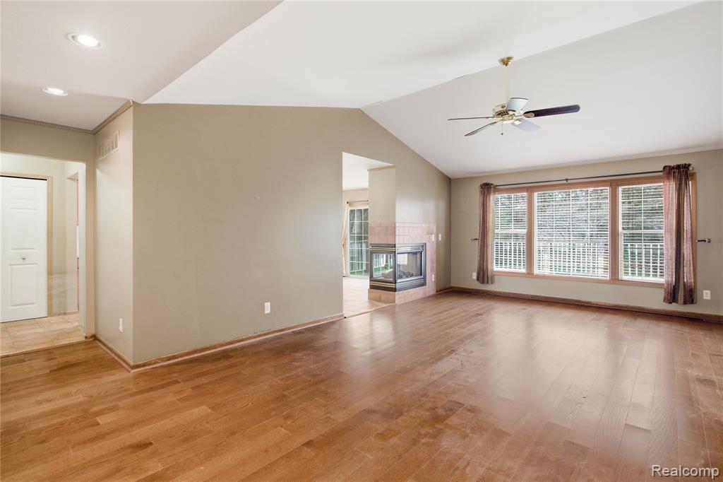 504 Overland Court, Oxford, MI 48371 — Photo 9