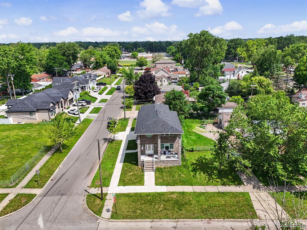 26172 Hass Street, Dearborn Heights, MI 48127 — Photo 46