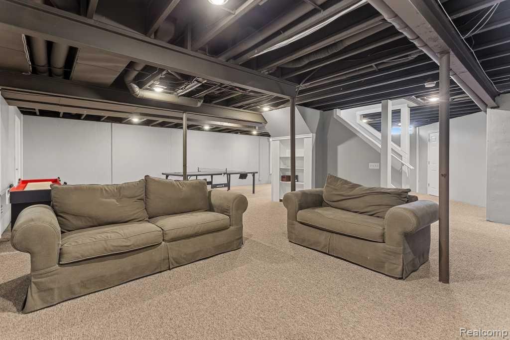 6082 VINEYARD Avenue, Ann Arbor, MI 48108 — Photo 37