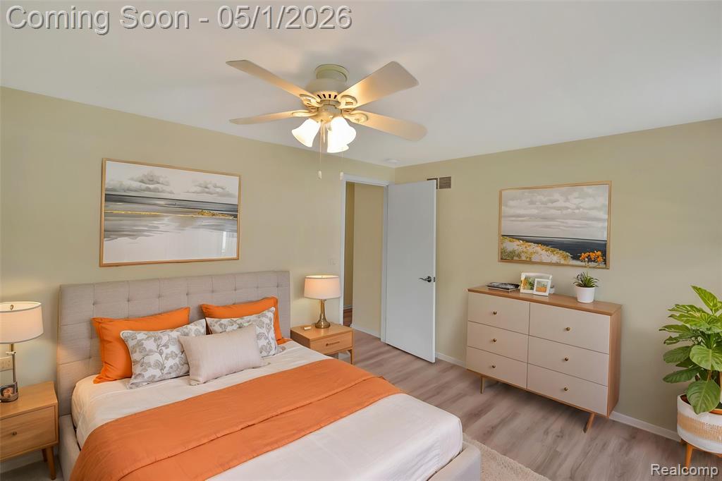 1100 Shallowdale Drive, Troy, MI 48085 — Photo 10