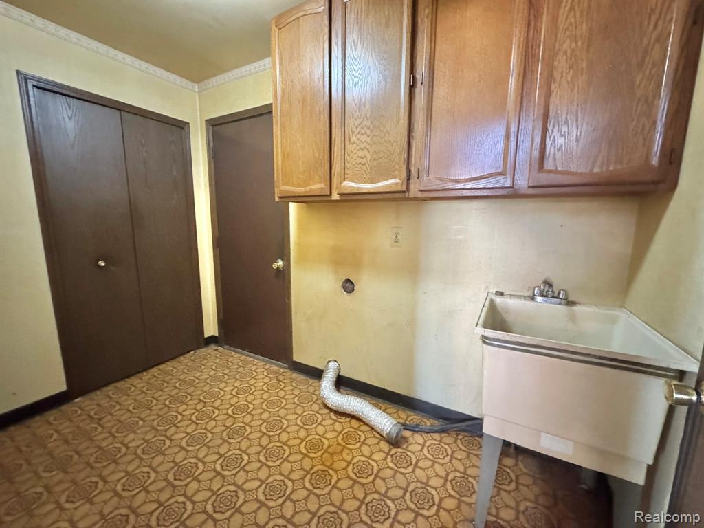 43616 Gatehouse Court, Canton, MI 48187 — Photo 8