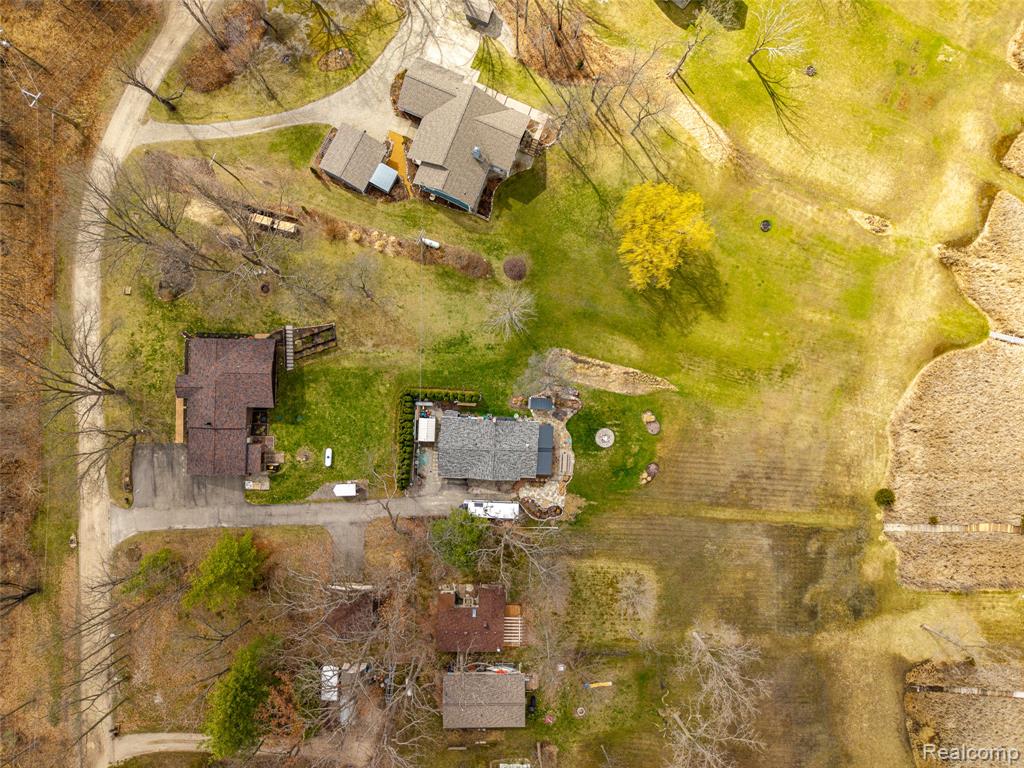 4609 Parker Drive, Howell, MI 48843 — Photo 49