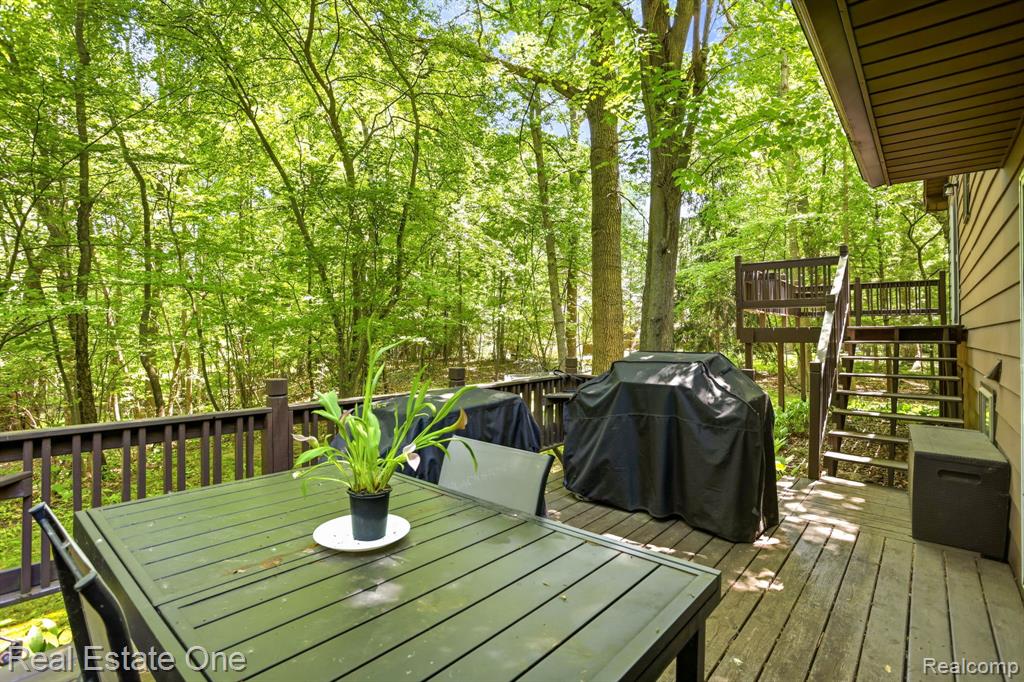 6218 Sturgeon Creek Pkwy, Midland, MI 48640 — Photo 37