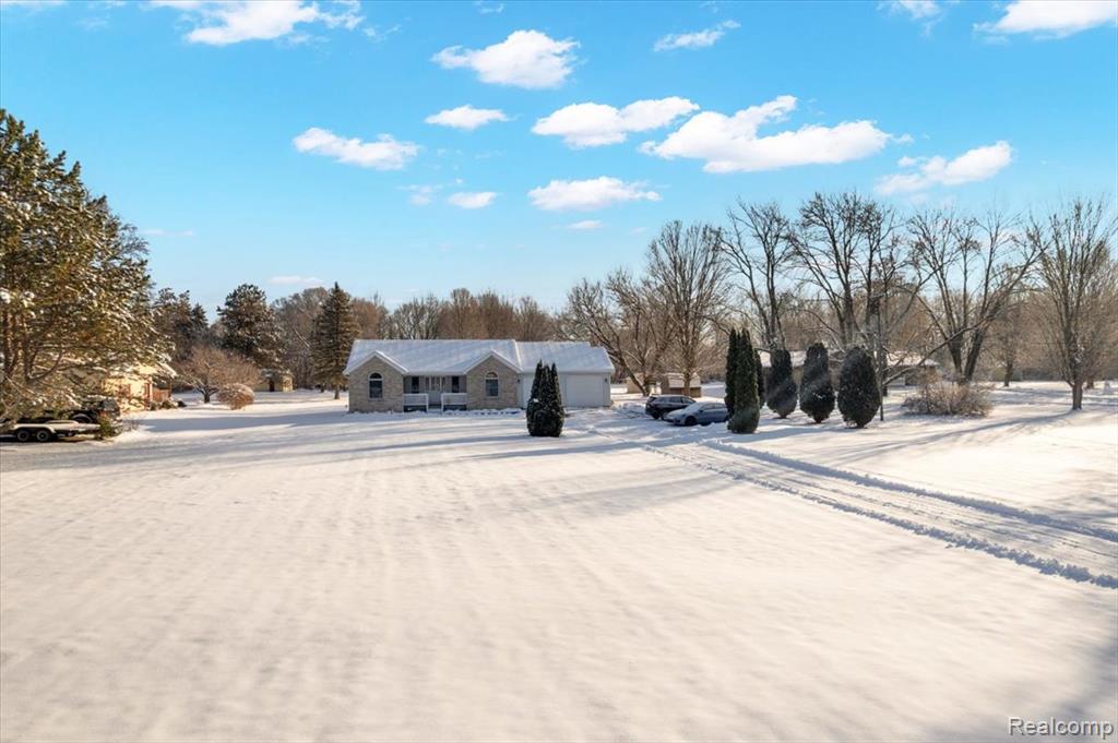 9128 N Linden Road, Clio, MI 48420 — Photo 3