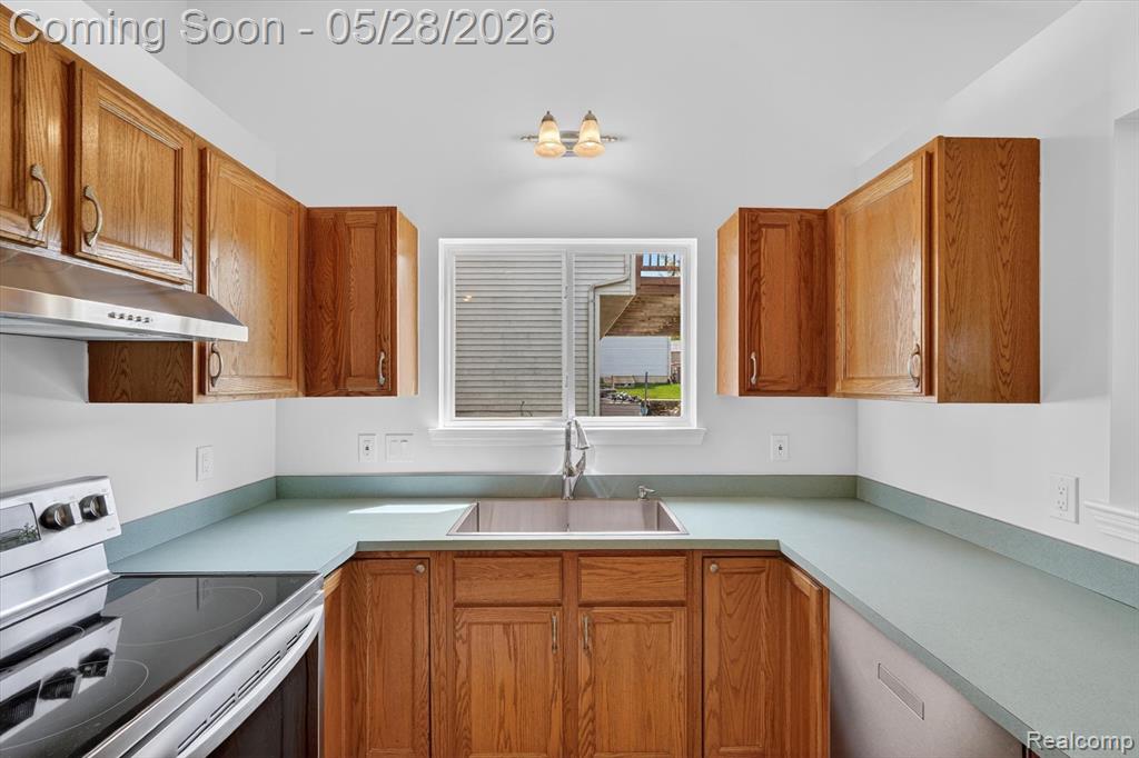 1641 Chelsea Circle, Howell, MI 48843 — Photo 13