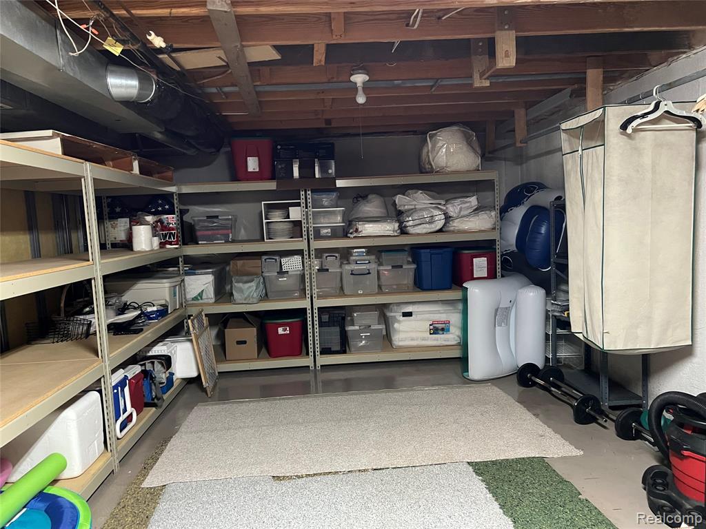 5250 Bronco Drive, Clarkston, MI — Photo 36