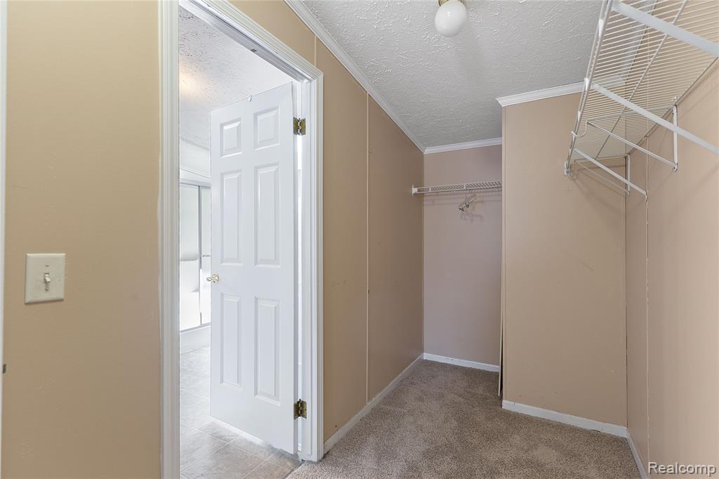 4472 Wynnwood Drive, Howell, MI 48843 — Photo 23