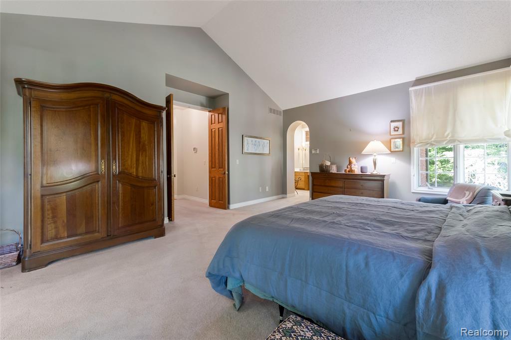 2323 Addaleen Road, Highland, MI — Photo 44