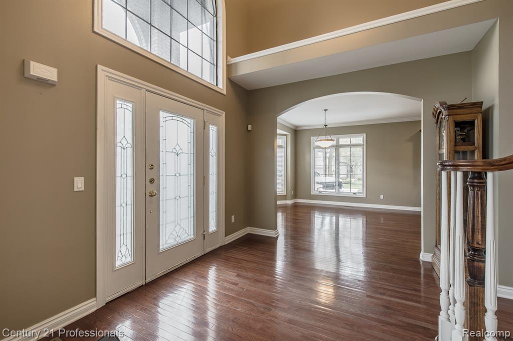 6410 Enclave Drive, Clarkston, MI 48348 — Photo 7