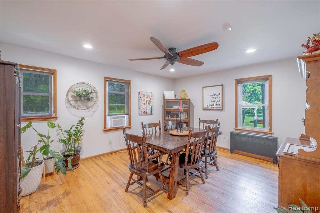 5384 Silverton Drive, Grand Blanc, MI 48439 — Photo 12