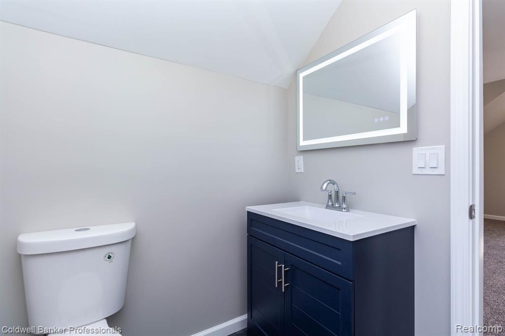 8237 PACKARD Avenue, Warren, MI 48089 — Photo 19