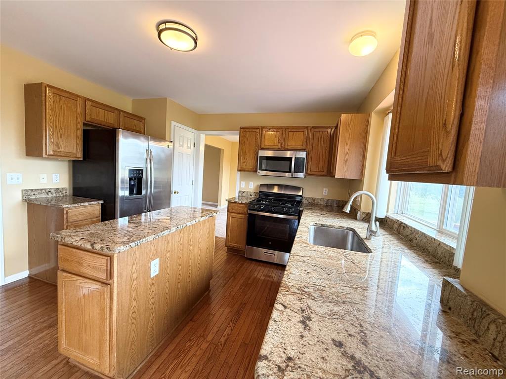 3974 Timberline Court, Canton, MI 48188 — Photo 11