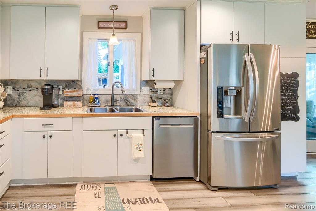 9404 E Lippincott Boulevard, Davison, MI 48423 — Photo 10
