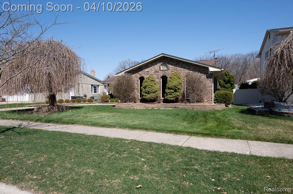 14284 Balmoral Street, Riverview, MI 48193 — front exterior