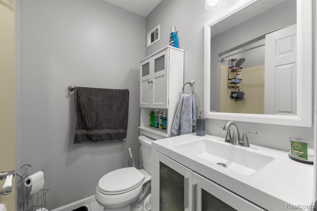 9424 POLK Street, Taylor, MI 48180 — Photo 22