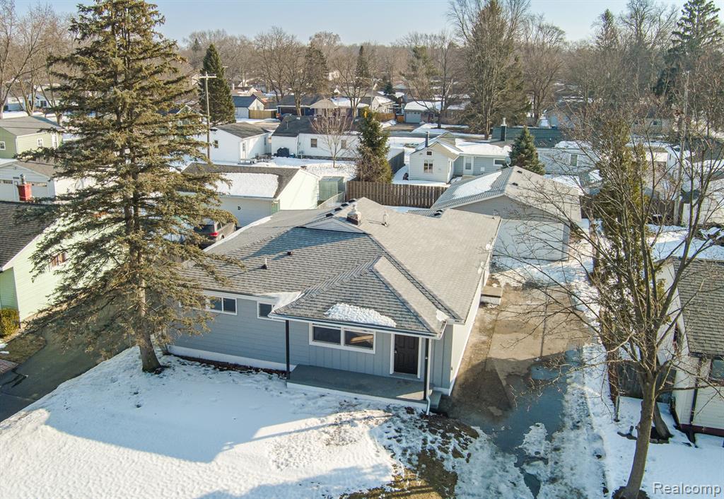 4075 Kempf Street, Waterford, MI 48329 — Photo 48