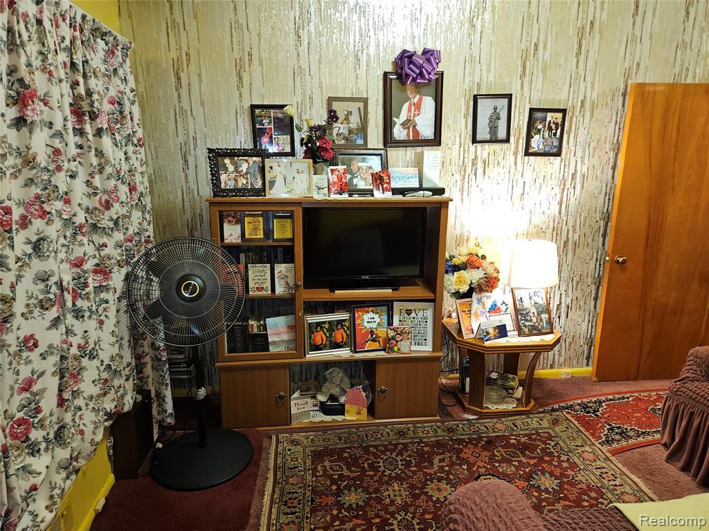 20201 Cherokee Street, Detroit, MI 48219 — Photo 7
