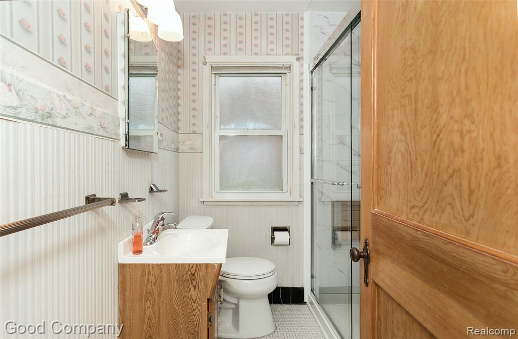 7616 Mayfair Street, Taylor, MI 48180 — Photo 18