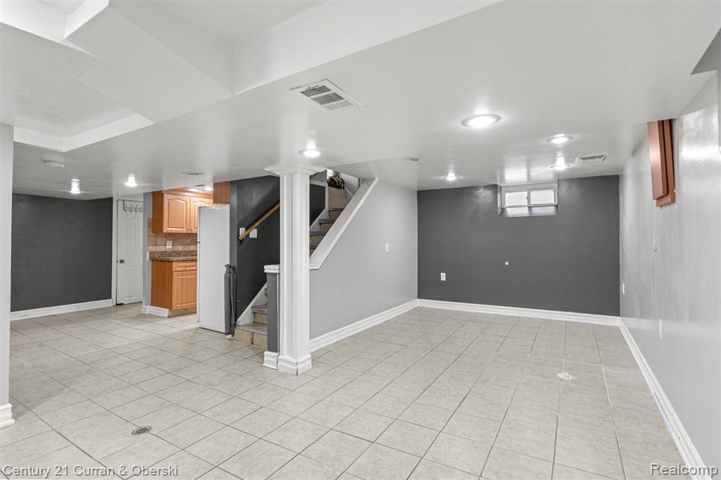7841 Barrie Street, Dearborn, MI 48126 — Photo 22