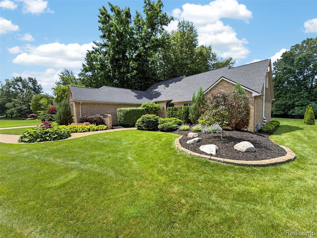 6713 Aurora Drive, Troy, MI 48098 — Photo 7