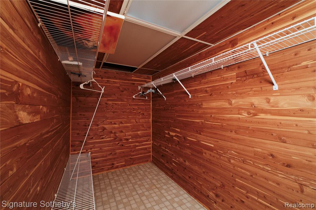 5188 W Richard Run, West Bloomfield, MI — Photo 29