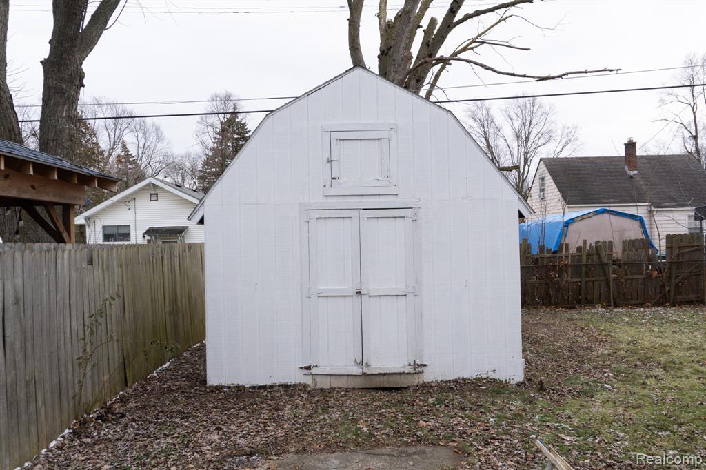 737 Campbell Street, Flint, MI 48507 — Photo 7