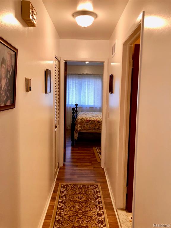 8681 Tucson Court, Warren, MI 48093 — Photo 13